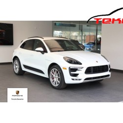 PORSCHE  MACAN